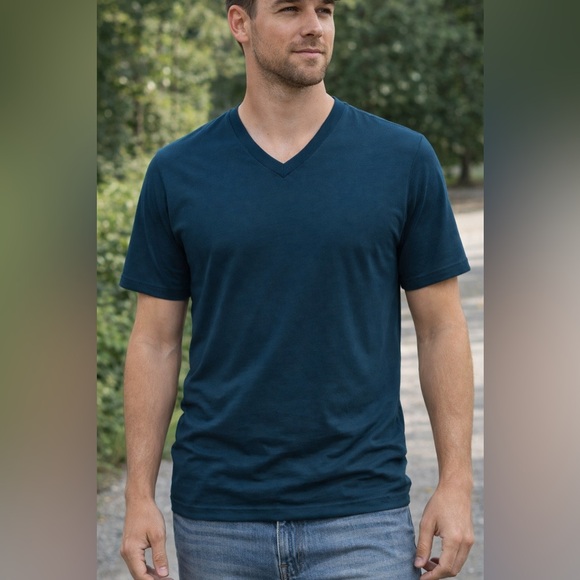 Goodfellow & Co Other - Goodfellow & Co Men's Teal V-Neck Shirt